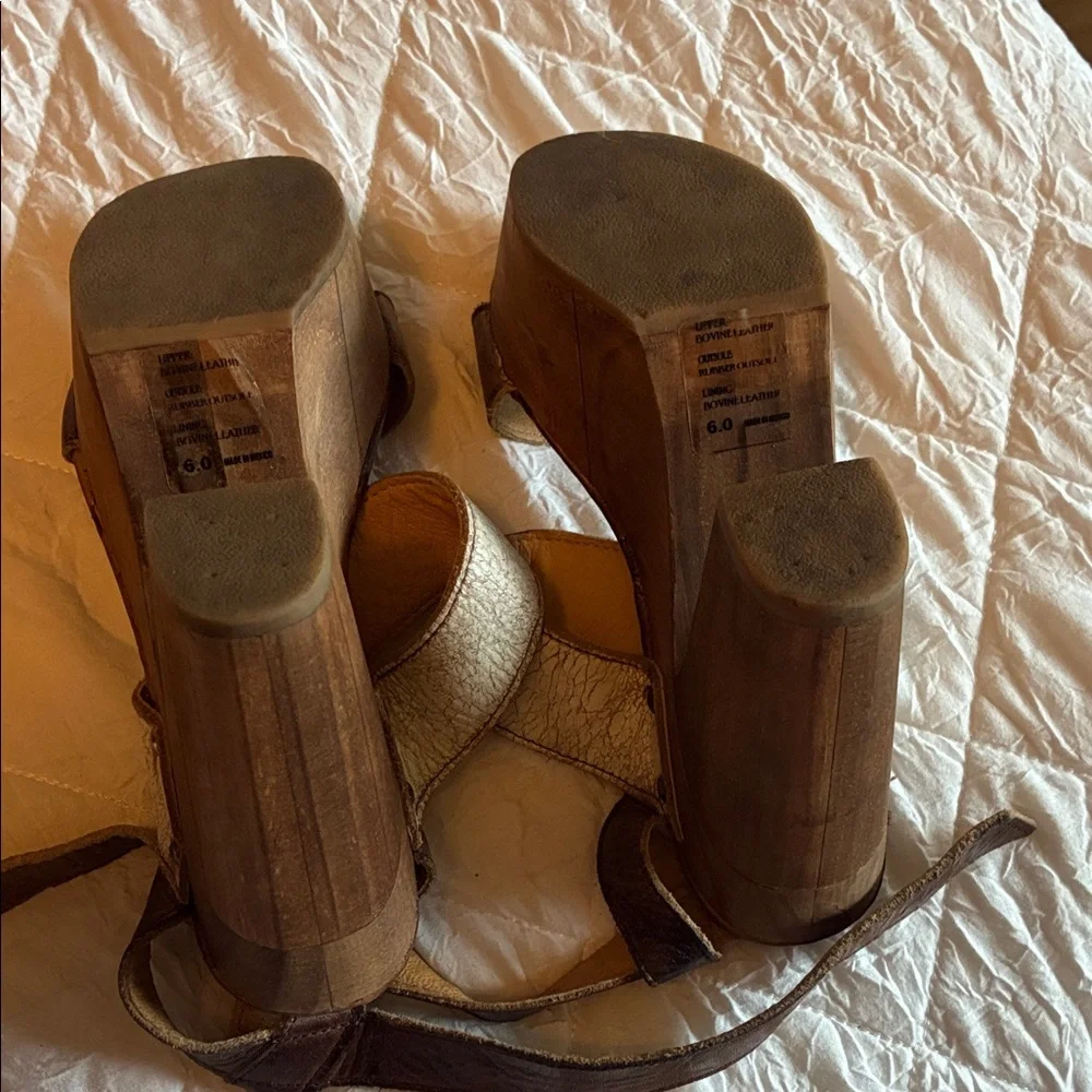 Bed Stu Brown and Cream Platform Sandals - Picture 4 of 5